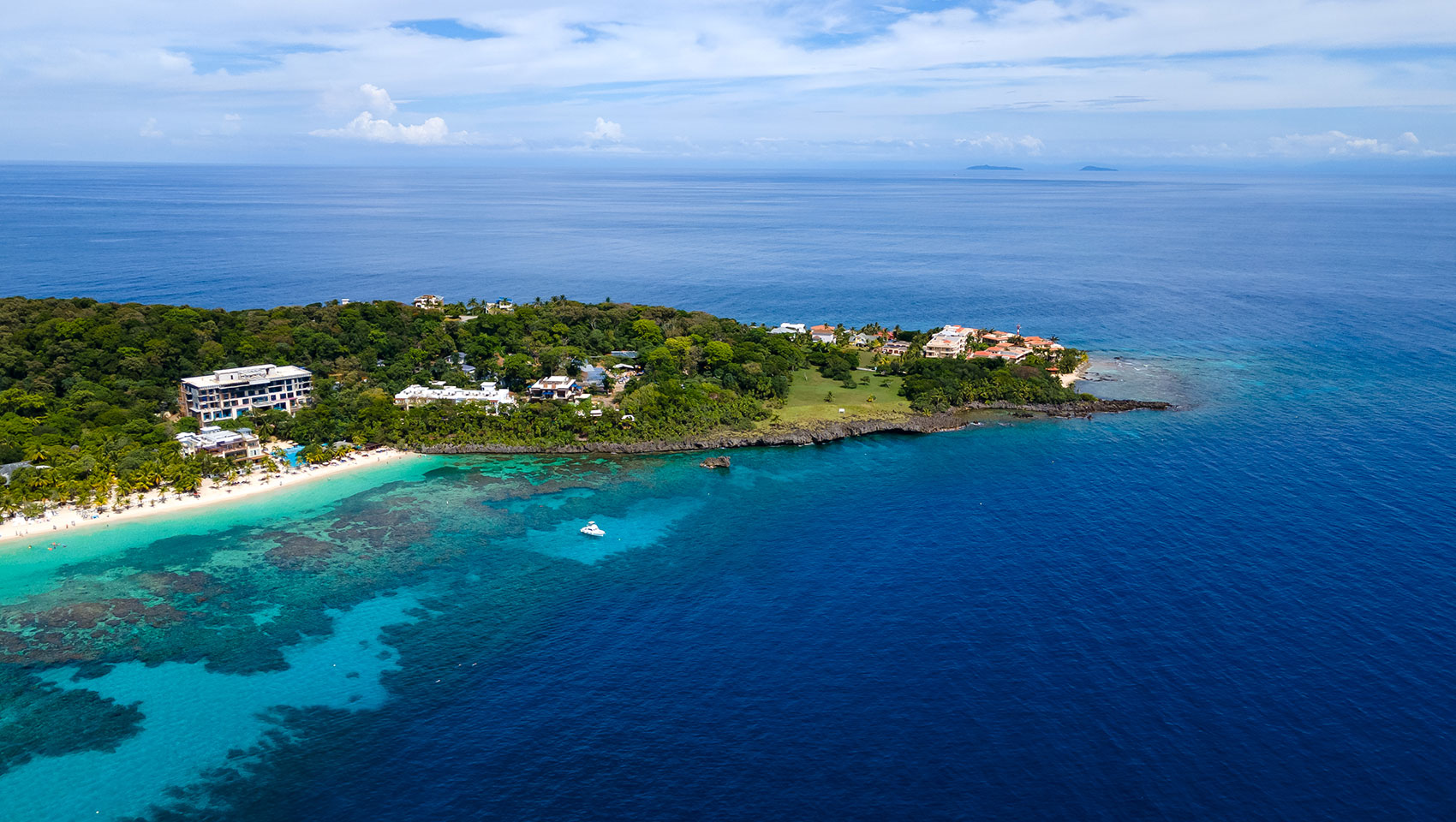 West Bay, Grand Roatan